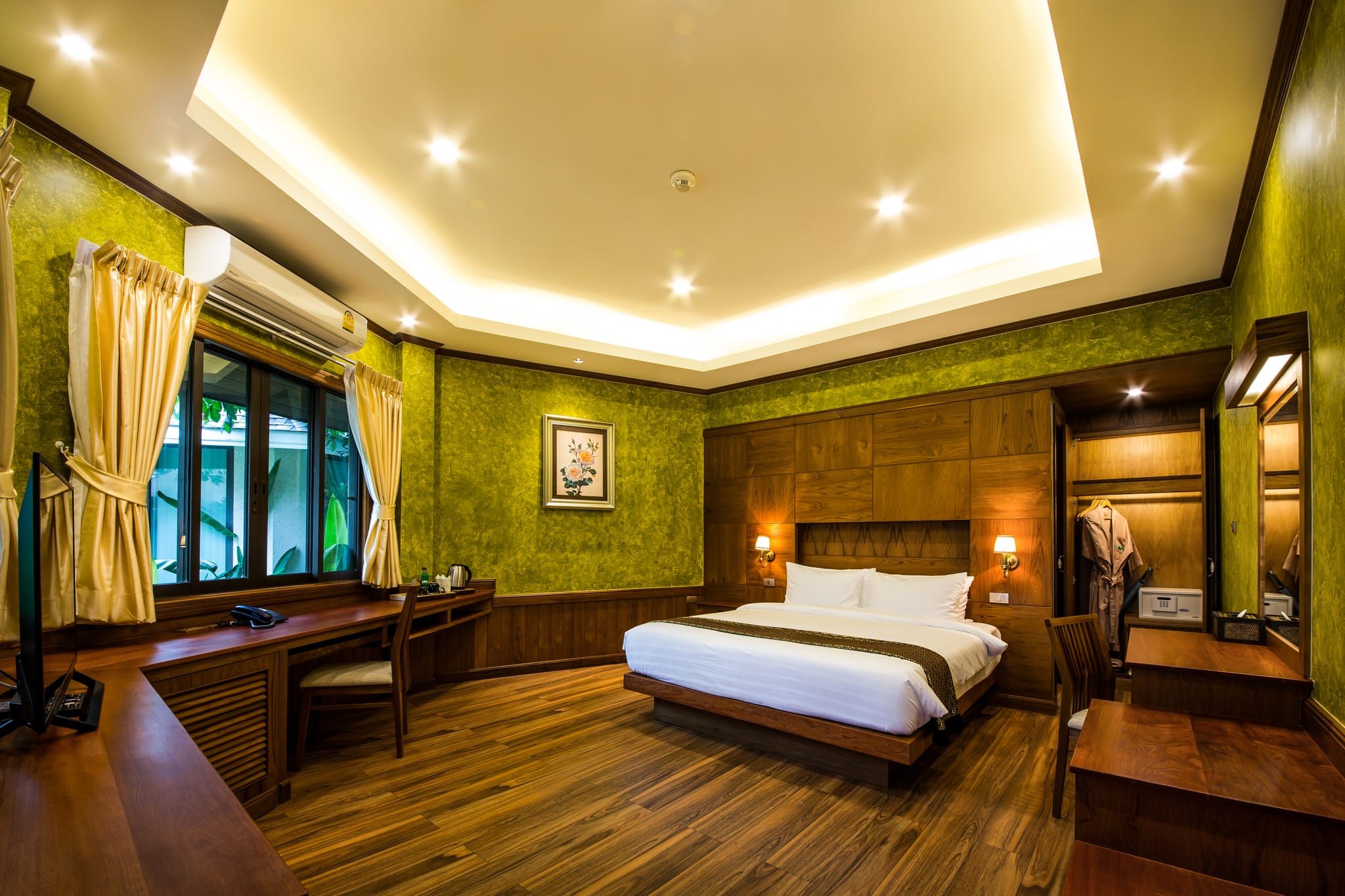 Naiyang hotel Phuket